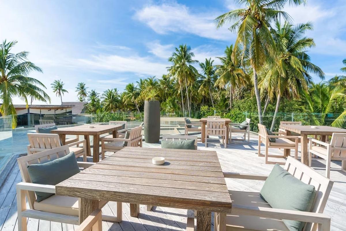 Madifushi Private Island Hotel มีมุ อุทุรุ ภายนอก รูปภาพ