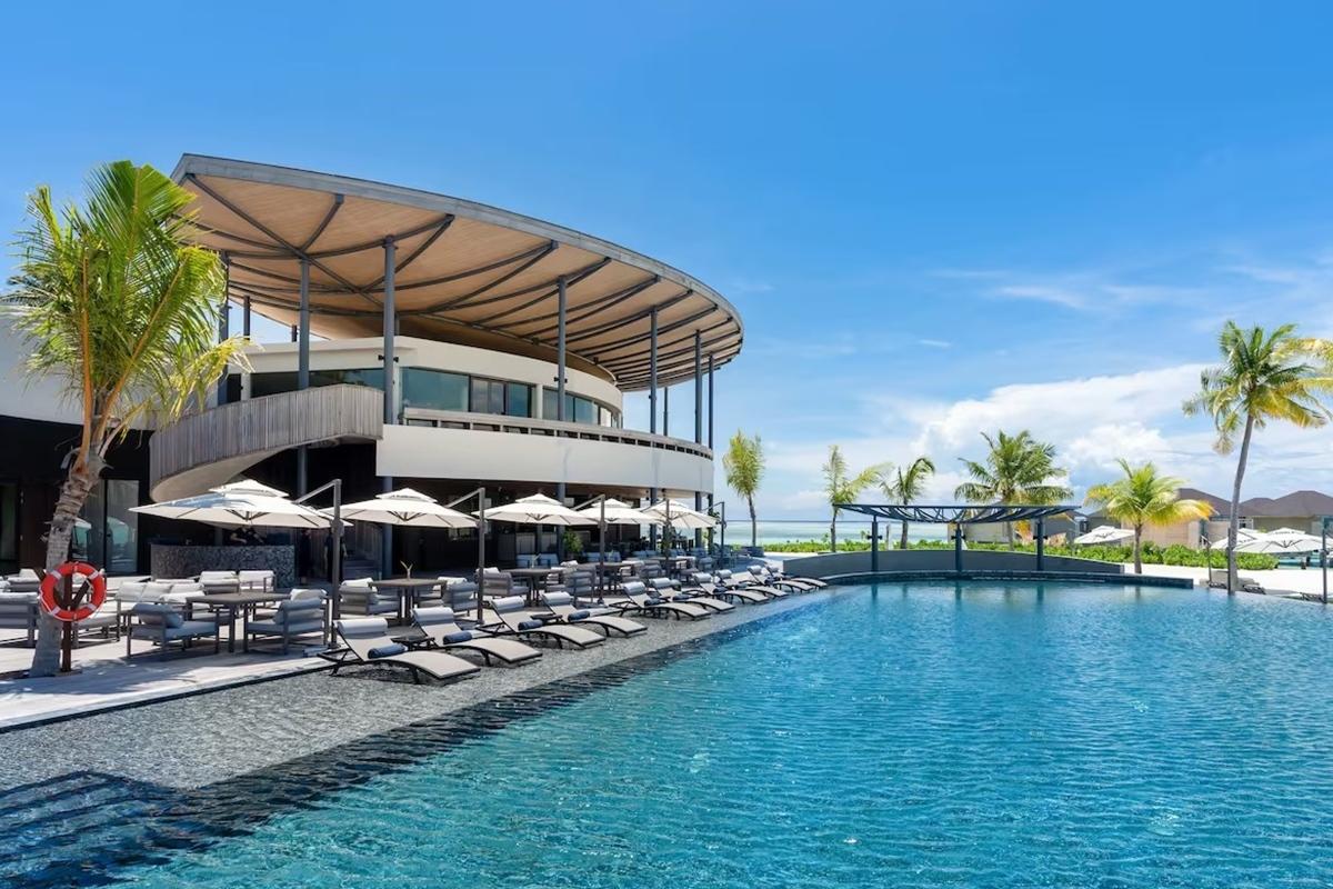 Madifushi Private Island Hotel มีมุ อุทุรุ ภายนอก รูปภาพ